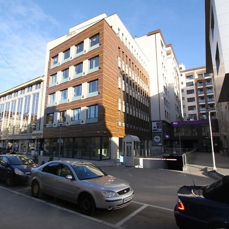 Downtown Apartment Banja Luka Exteriör bild