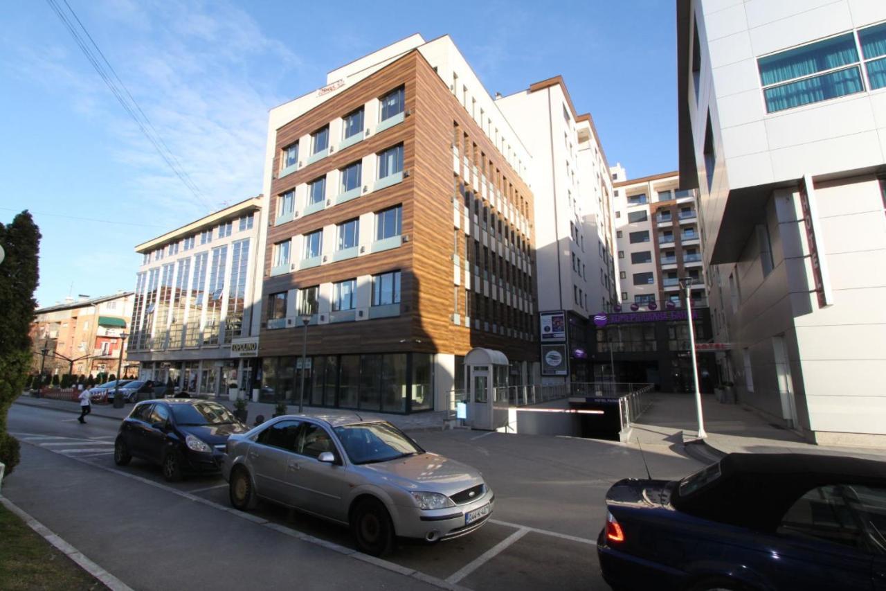Downtown Apartment Banja Luka Exteriör bild